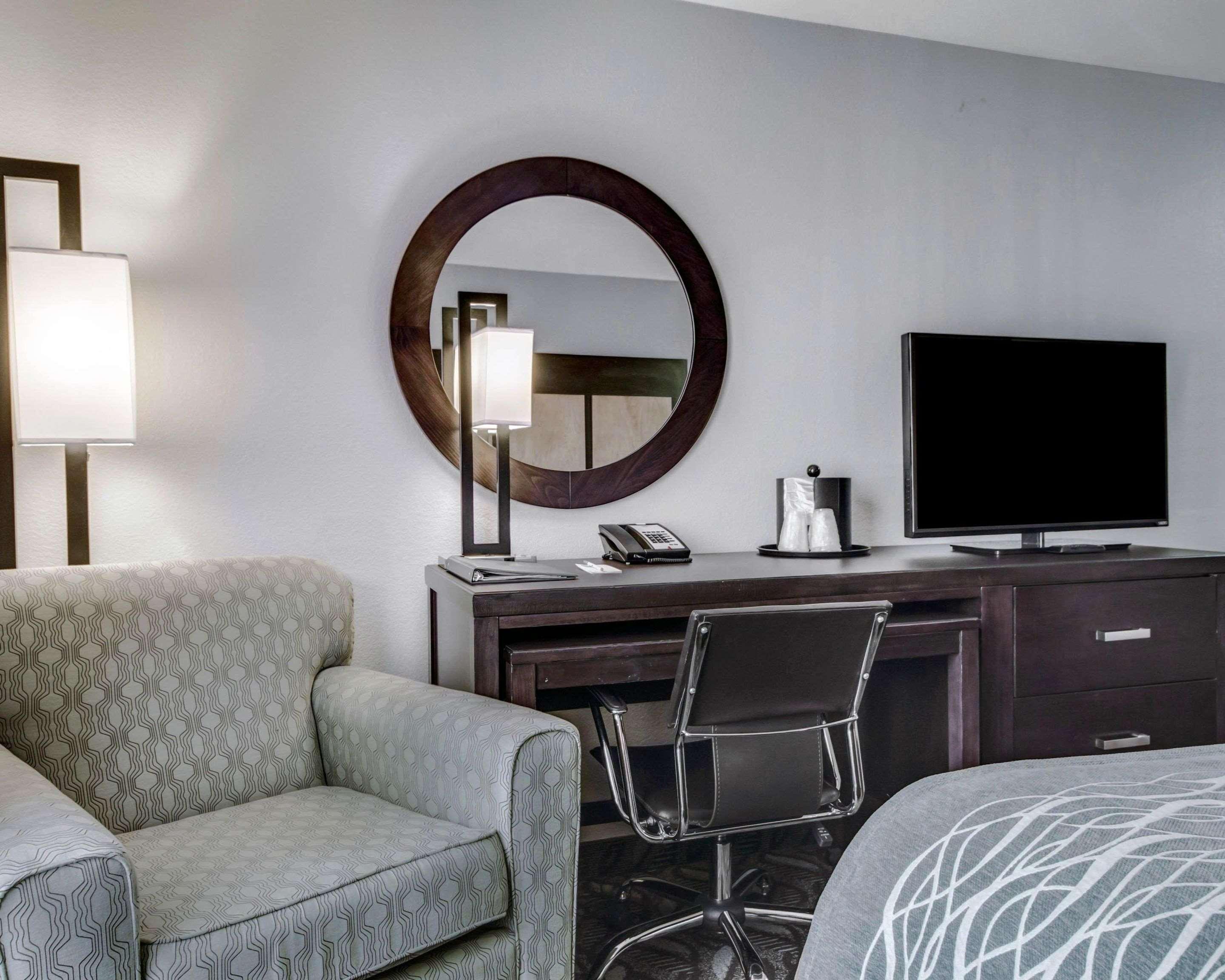 Comfort Inn & Suites I-10 Airport El Paso Buitenkant foto