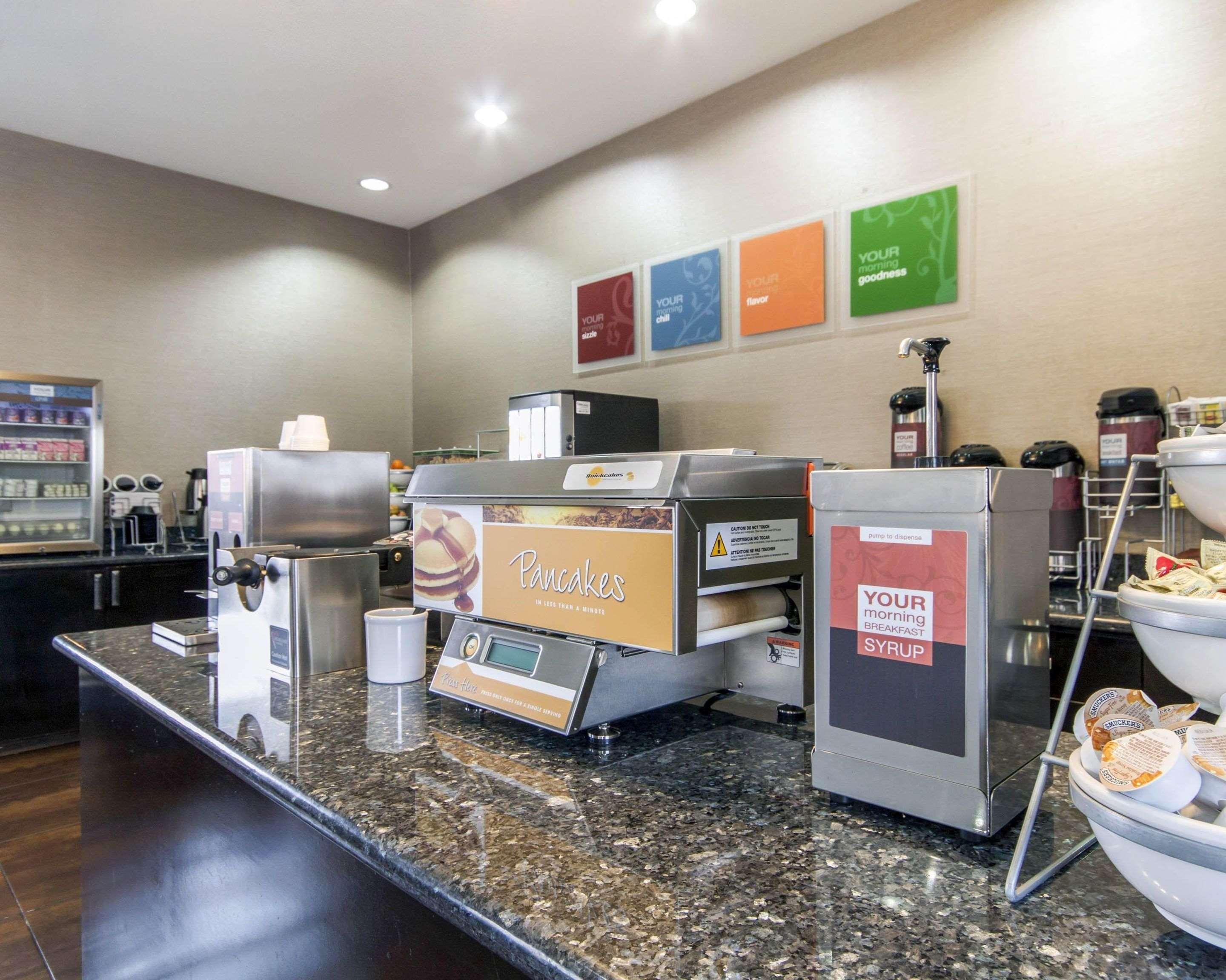 Comfort Inn & Suites I-10 Airport El Paso Buitenkant foto